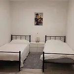 Διαμέρισμα Fuer 7 Personen *